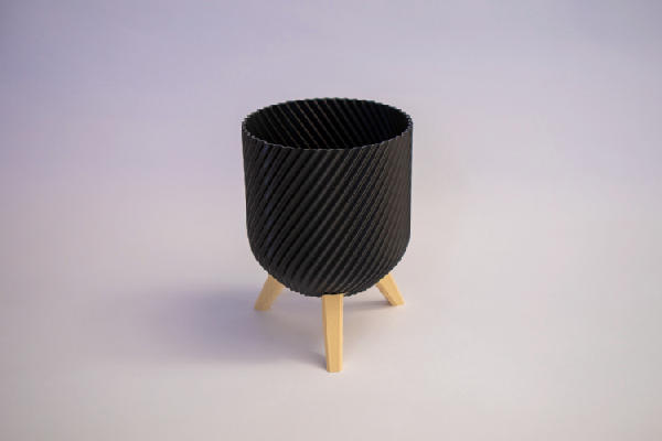 Macetero con pedestal