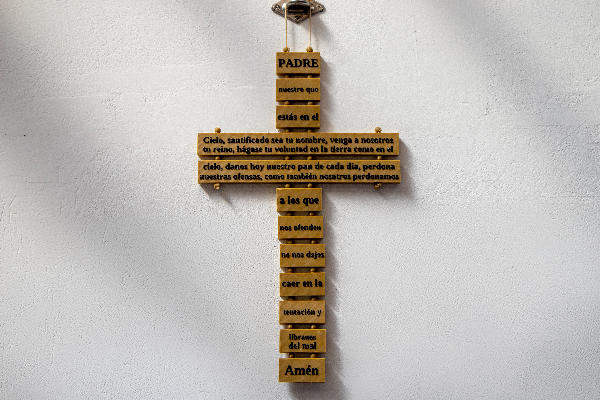 Cruz Padre Nuestro